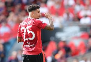 在线入口-记者：桑乔距加盟罗马一步之遥，交易费用略高于2000万欧元